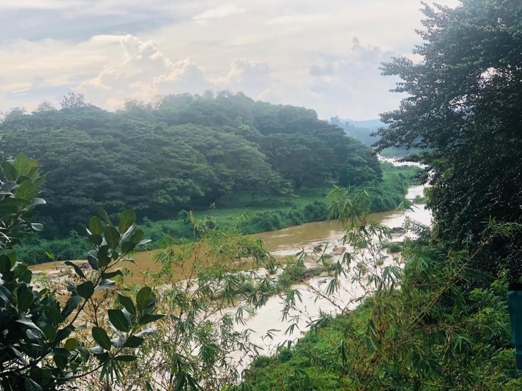 Kandy River Garden Екстер'єр фото